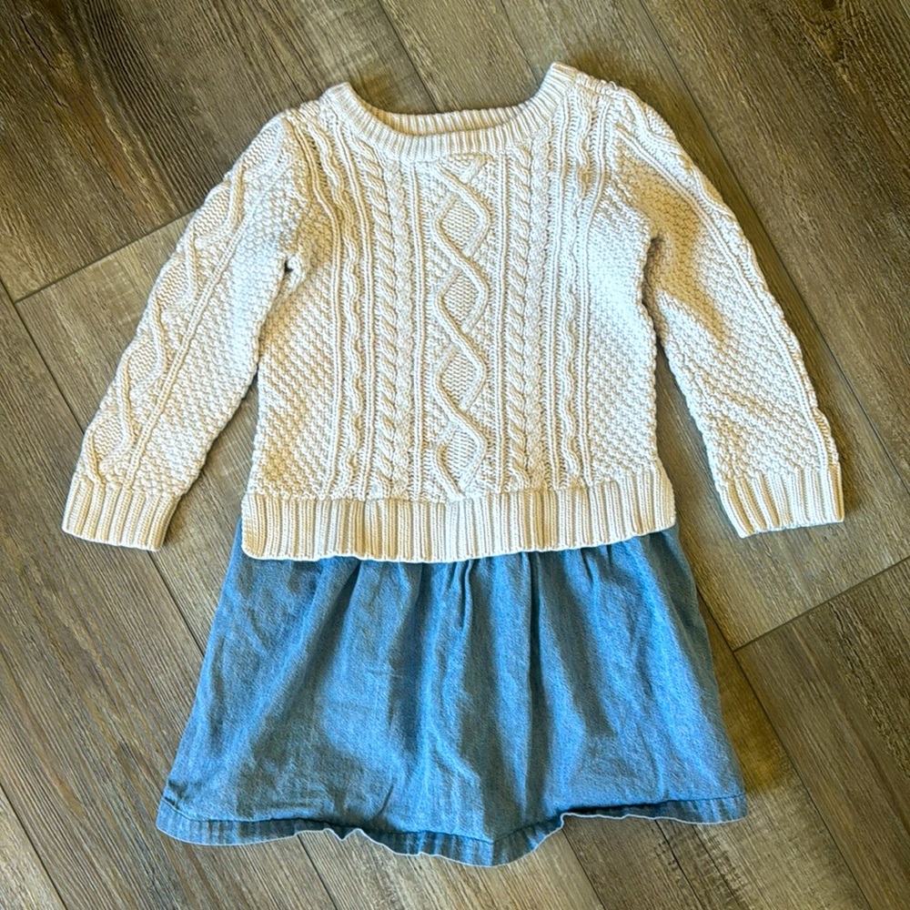 Gap size 5 denim sweater dress